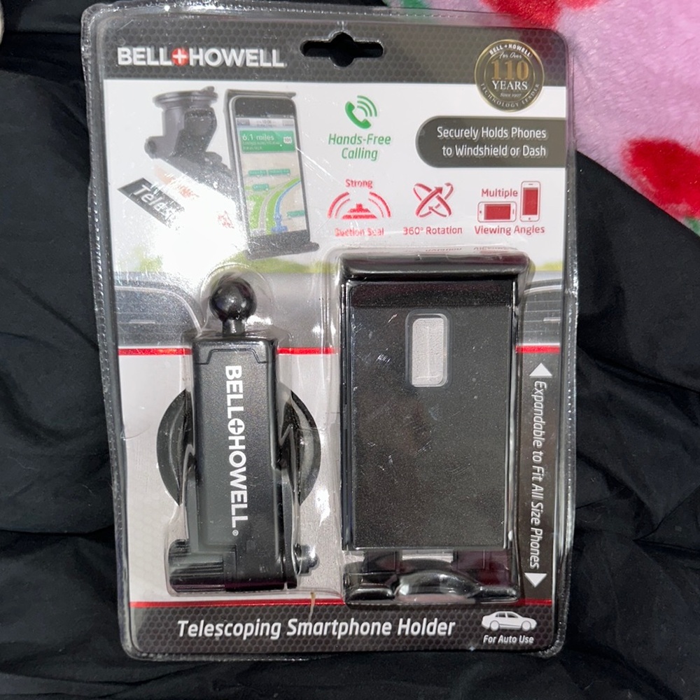 Black Telescoping Smartphone Holder
